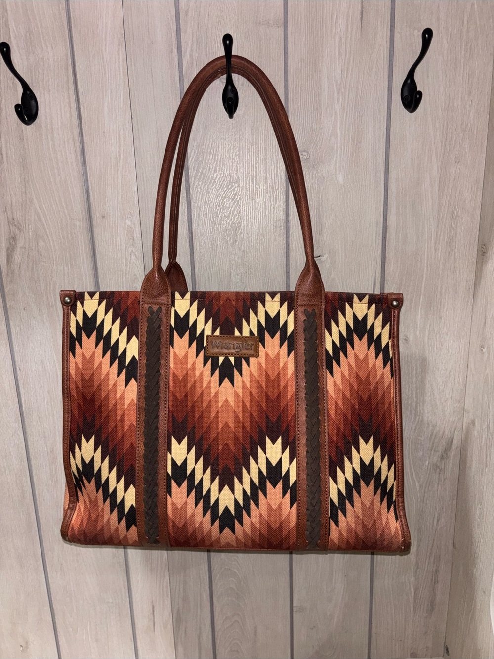 Wrangler Aztec Tote in Brown, Cream, Black
